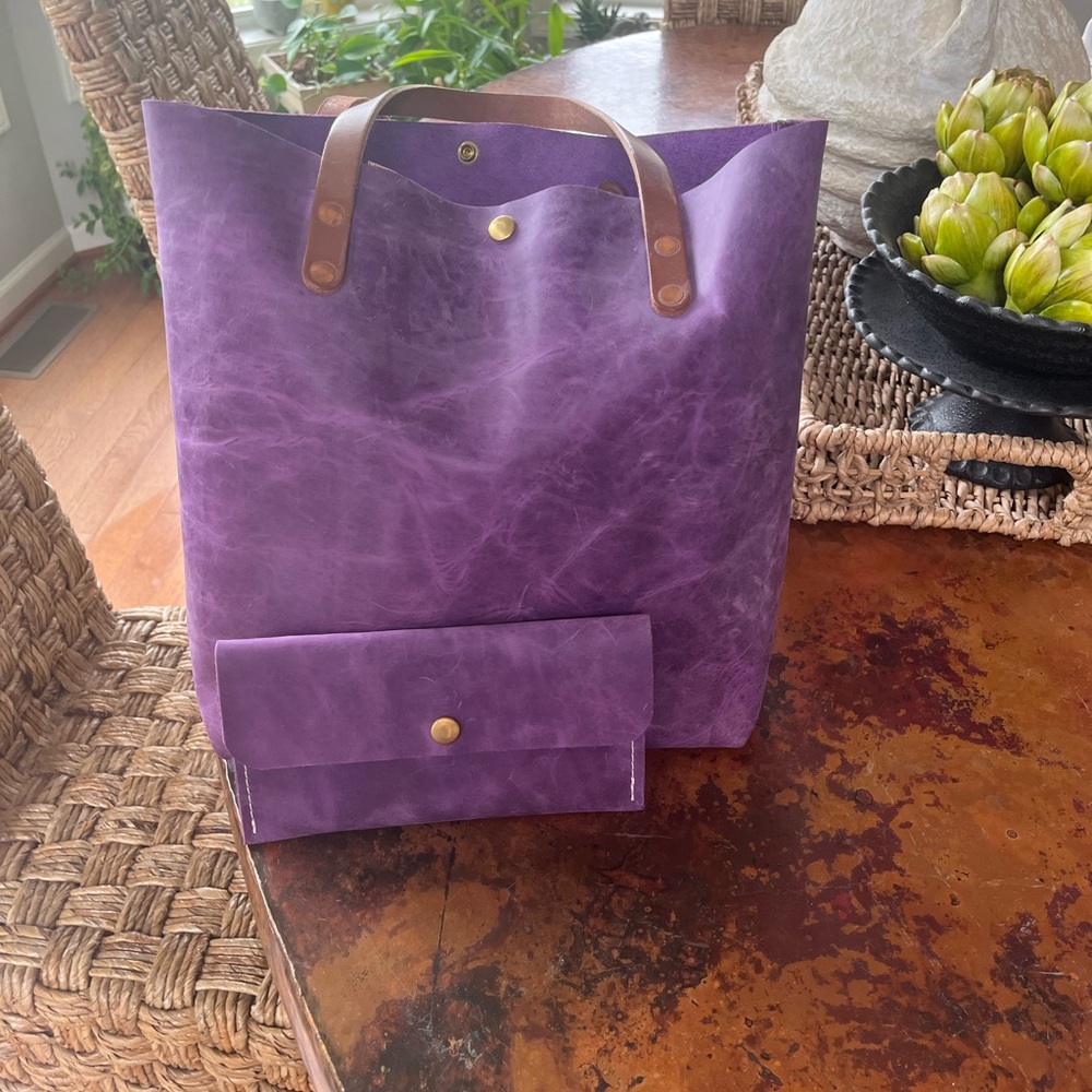 KMM tote and wallet